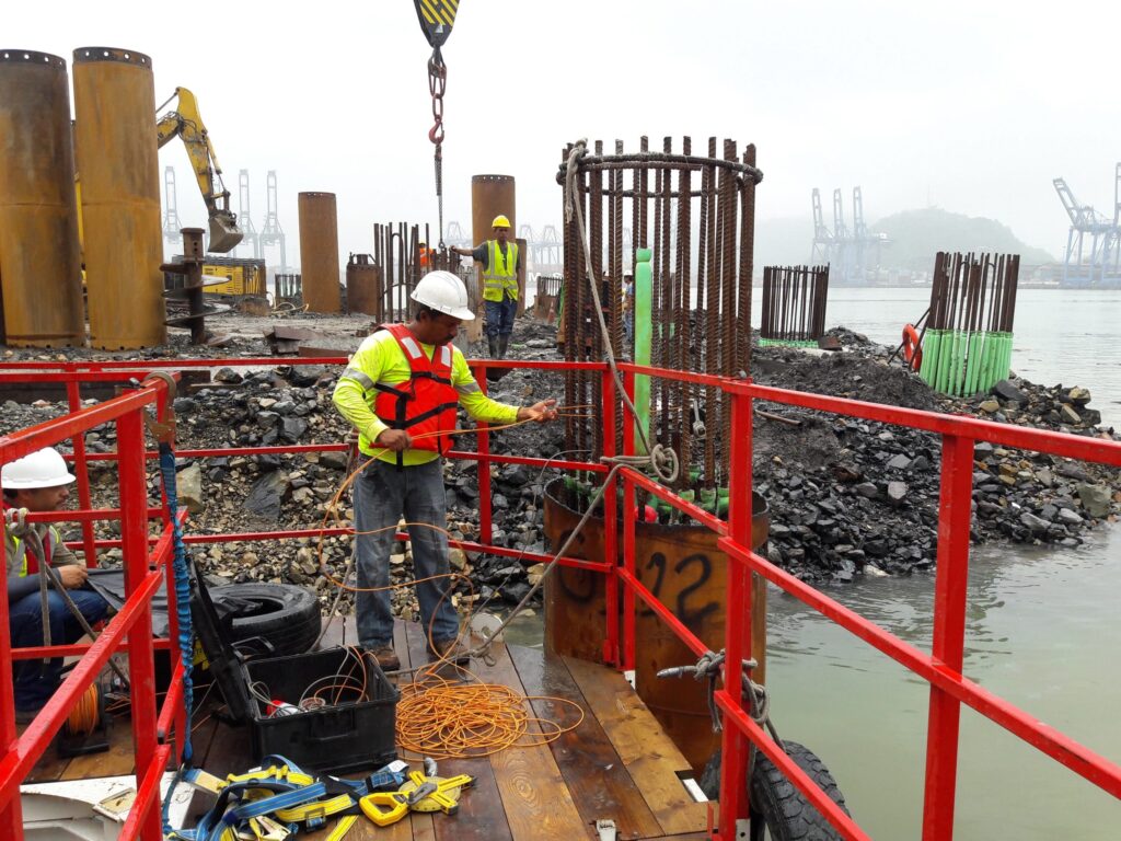 Ensayos de integridad del hormigón - Terminal Internacional de Contenedores de PSA Puerto Rodman